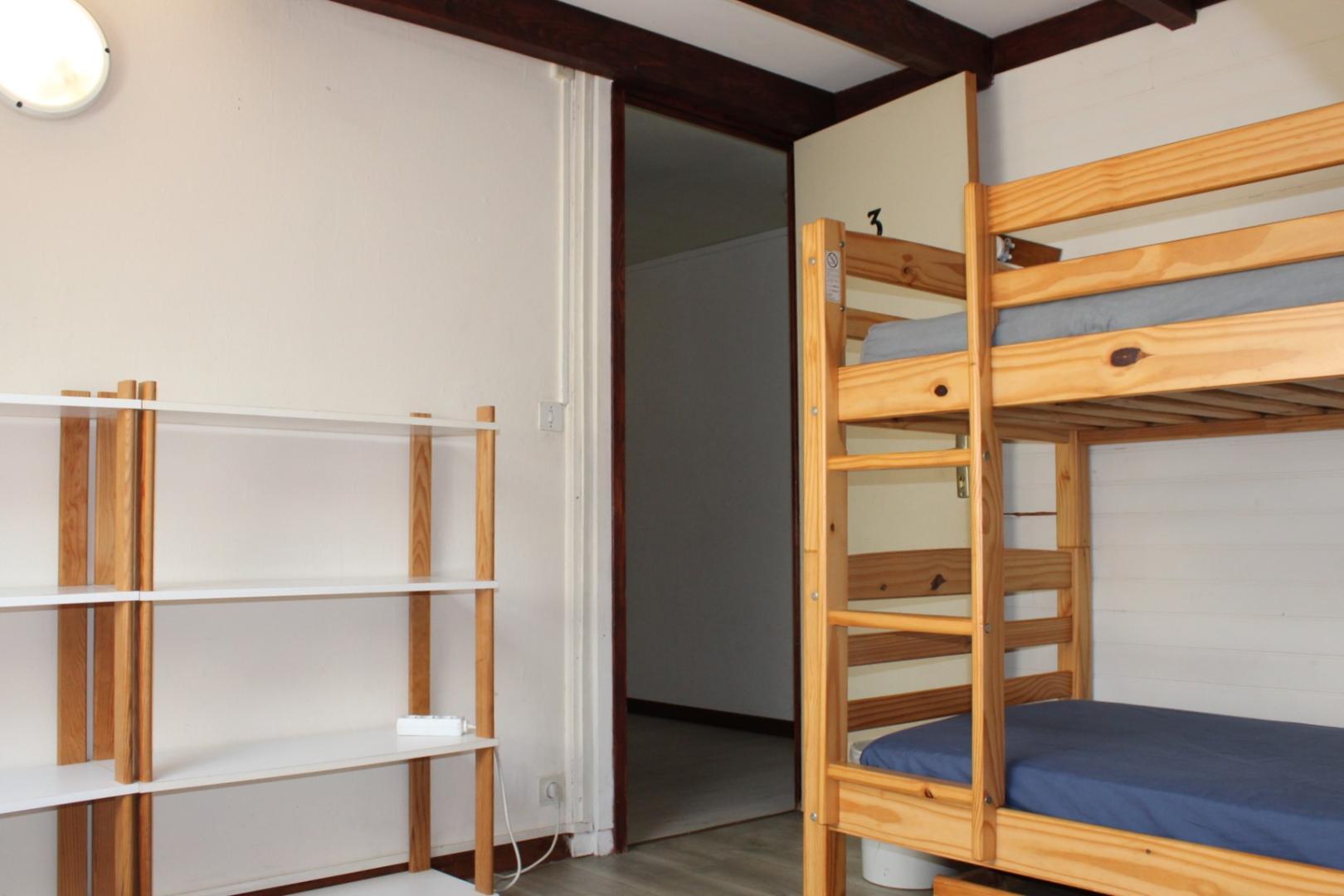 Gîte d'Etape/Groupe La Rouguière - Chambre n°3 - Saint-Martin-Vésubie - Gîtes de France Alpes-Maritimes photo 13