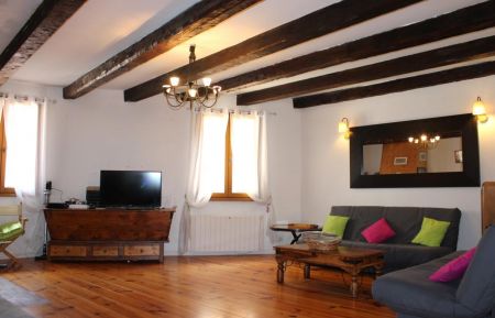 G&icirc;te n&deg;4184 Saint-Martin-V&eacute;subie - Alpes-Maritimes - Le G&icirc;te du Four-S&eacute;jour/Salon/Chemin&eacute;e-Saint-Martin-V&eacute;subie-G&icirc;tes de France des Alpes-Maritimes