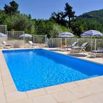Piscine G&icirc;te La Tulipe G&icirc;tes de France Alpes-Maritimes &agrave; Bendejun